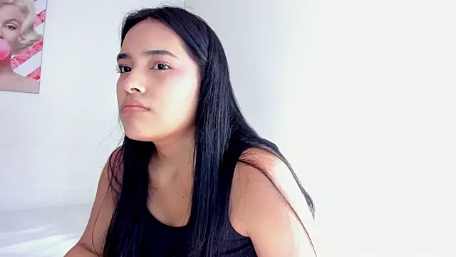 Snapshot of valeria_millers chatting on 05.23.26 valeria millers online show from 05.23.26