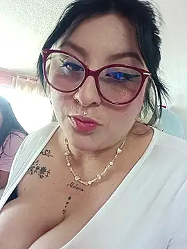 megan fox5 online show from 01.17.26