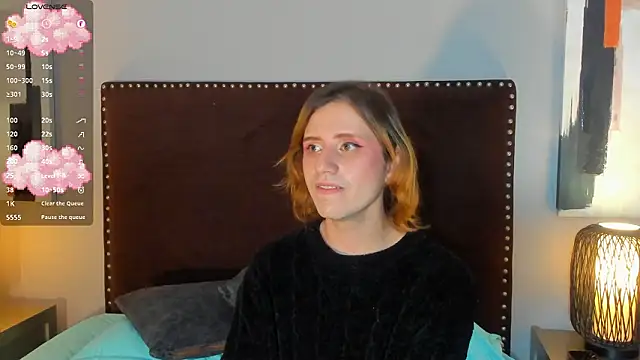 seraphine star online show from 02.22.26