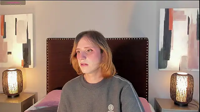 seraphine star online show from 03.19.26