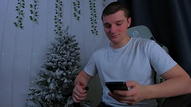 Your Claddagh online show from 12.20.25