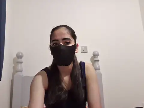 Snapshot of BobtailFormal chatting on 12.01.25 BobtailFormal online show from 12.01.25