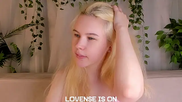 ElizSpieth online show from 11.11.25