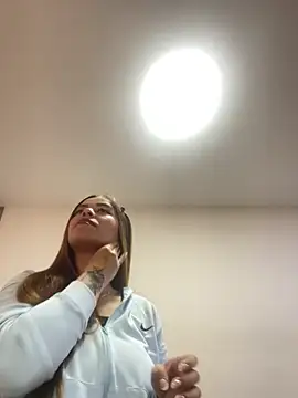 CharlotteBrownn  online show from 03.04.26