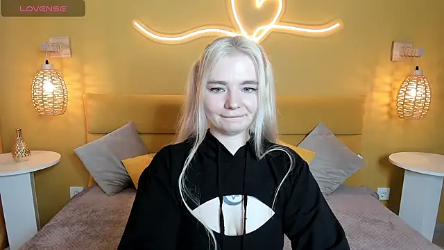 RuthBryant online show from 09.14.25