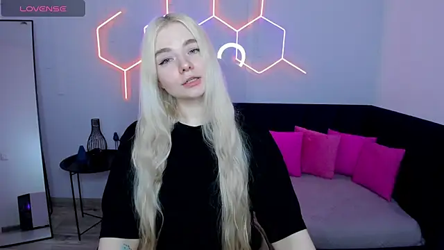 RuthBryant online show from 09.17.25