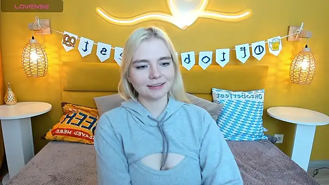 RuthBryant online show from 09.28.25