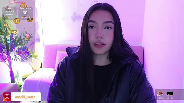 Snapshot of Ameliiaa_tay chatting on 11.08.25 Ameliiaa tay online show from 11.08.25