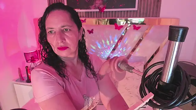 Snapshot of Luna_Naughty1 chatting on 02.27.26 Luna Naughty1 online show from 02.27.26