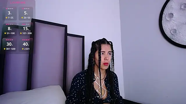 Snapshot of Lucy-23 chatting on 11.23.25 Lucy-23 online show from 11.23.25