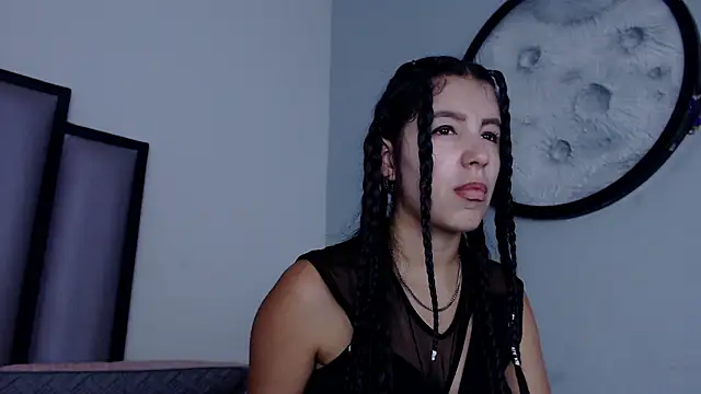 Lucy-23 online show from 02.15.26