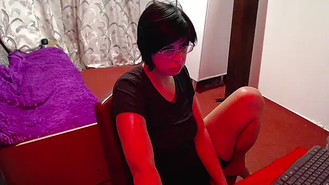 TinaFlower  online show from 11.07.25