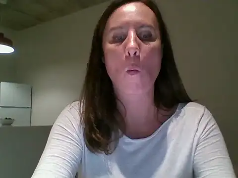 ALICAINWONDERLAND online show from 10.01.25