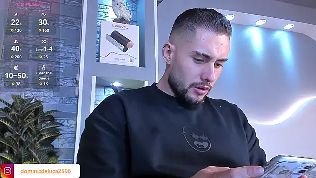 Snapshot of dominic_de_luca chatting on 02.14.26 dominic de luca online show from 02.14.26