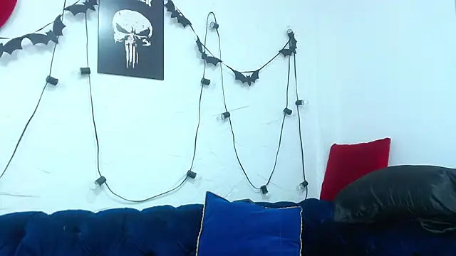 Snapshot of Naia69 chatting on 11.20.25 Naia69 online show from 11.20.25