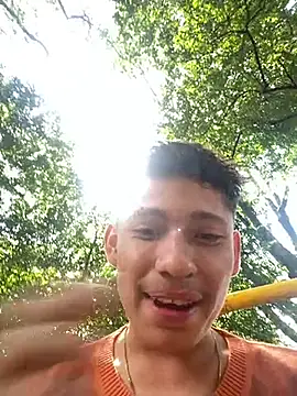 elfernh online show from 10.05.25