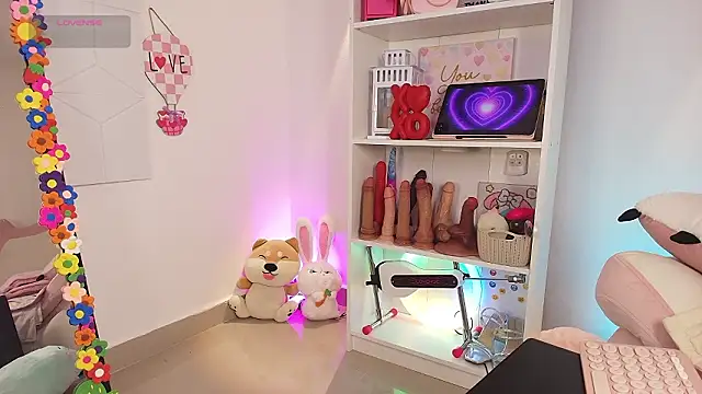 Snapshot of justonecute chatting on 03.07.26 justonecute online show from 03.07.26