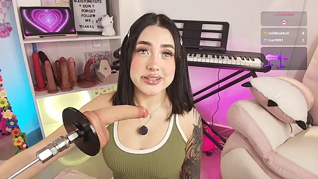 Snapshot of justonecute chatting on 03.19.26 justonecute online show from 03.19.26