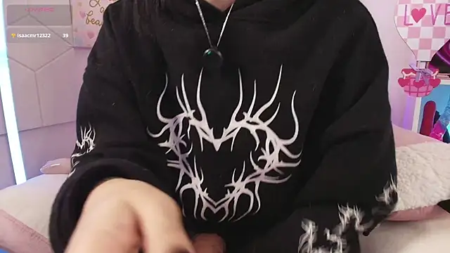 justonecute online show from 05.12.26