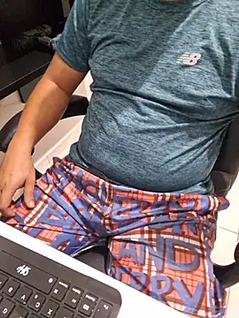 Carloskasado online show from 11.12.25