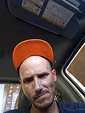 Romance32 online show from 10.20.25