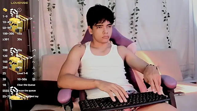 an drew18 online show from 10.04.25