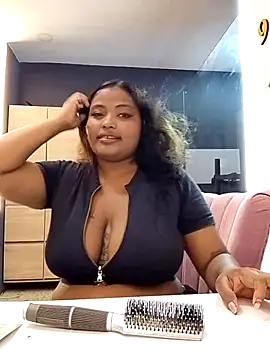 Cristal hott1 online show from 02.17.26