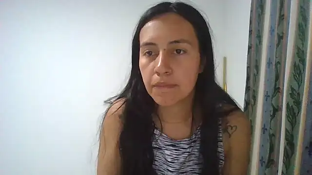 Snapshot of Nika_Hot chatting on 11.26.25 Nika Hot online show from 11.26.25