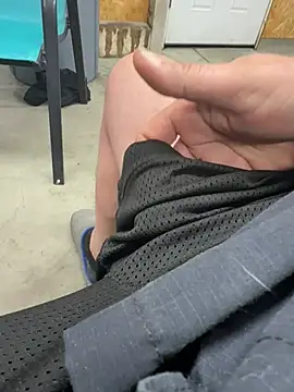 jamesliddick38 online show from 04.04.26