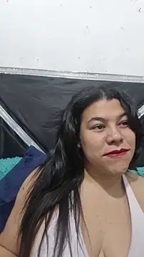 ALMAWHITE online show from 12.22.25