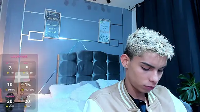 Room 69x online show from 12.23.25