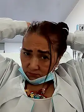 linda luna29 online show from 09.27.25