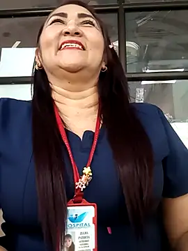 linda luna29 online show from 12.17.25