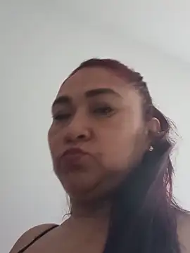 linda luna29 online show from 05.18.26
