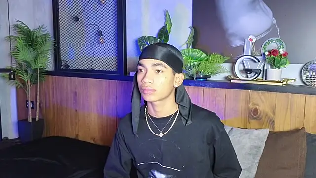 AlanCutee online show from 05.07.26