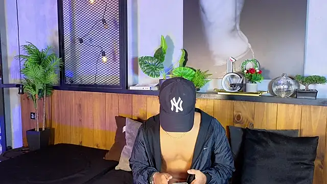 AlanCutee online show from 05.16.26