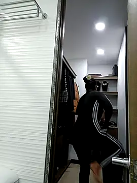 Snapshot of Esmeralda333 chatting on 11.14.25 Esmeralda333 online show from 11.14.25