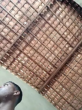 Snapshot of Rafael-01 chatting on 09.22.25 Rafael-01 online show from 09.22.25