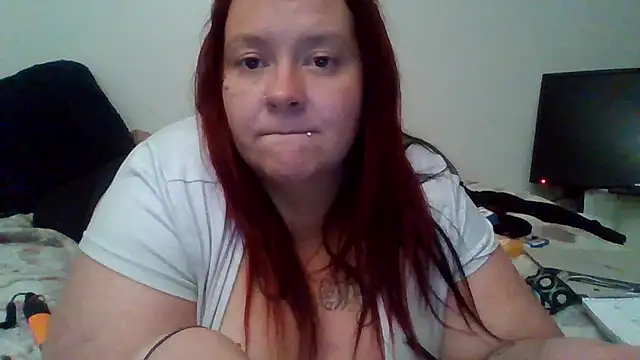 ThickkkMama420 online show from 10.29.25