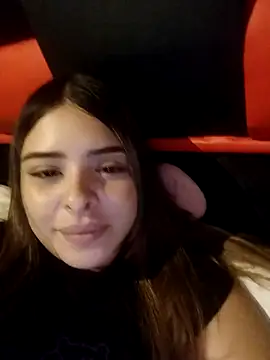 Nahomy cm online show from 05.04.26