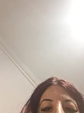 Anayssa  online show from 10.16.25