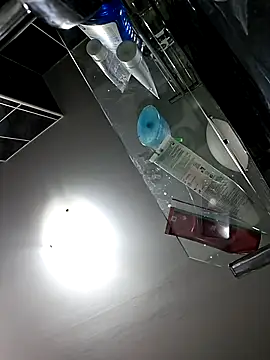 Anayssa  online show from 11.16.25