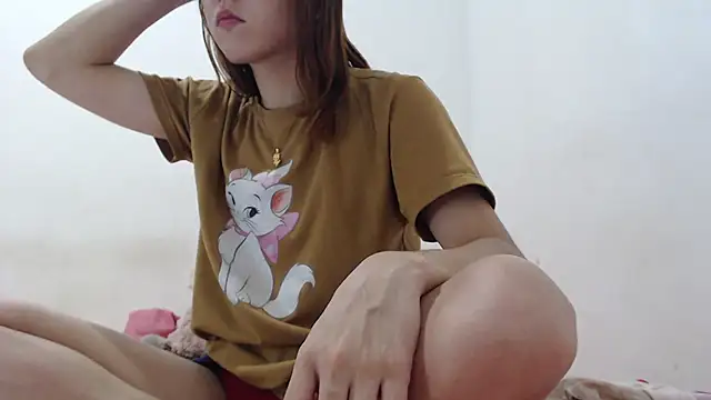 Dolly Peach  online show from 01.16.26