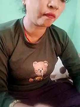 Snapshot of Chandrakanta-Devi chatting on 11.02.25 Chandrakanta-Devi online show from 11.02.25