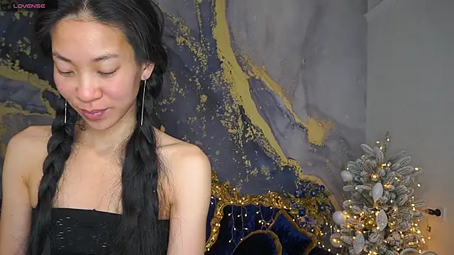 Snapshot of Yen_Star chatting on 01.11.26 Yen Star online show from 01.11.26