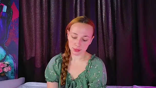 Snapshot of BettyStevenson chatting on 09.16.25 BettyStevenson online show from 09.16.25