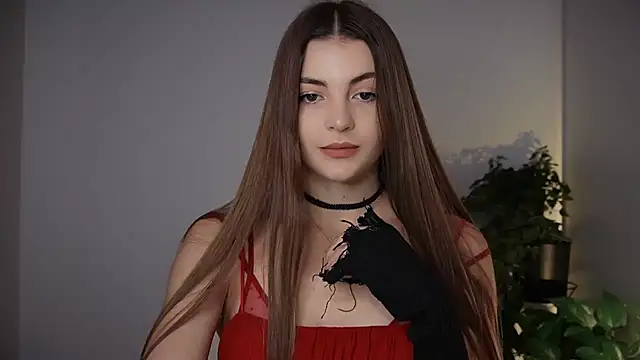 Snapshot of MayTease chatting on 11.10.25 MayTease online show from 11.10.25