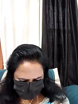 Snapshot of mallu-lover chatting on 05.10.26 mallu-lover online show from 05.10.26