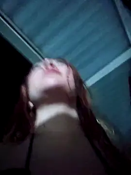 Snapshot of lunnaa_ chatting on 09.20.25 lunnaa online show from 09.20.25