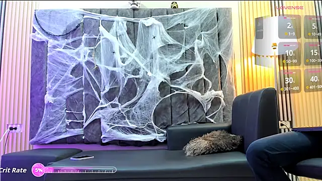 Snapshot of rubby_lux chatting on 10.17.25 rubby lux online show from 10.17.25